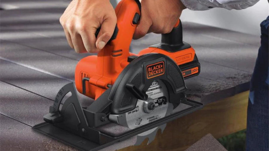 Lowe’s is offering the BLACK+DECKER 4-Tool 20V MAX Combo Kit for $93.08 shipped