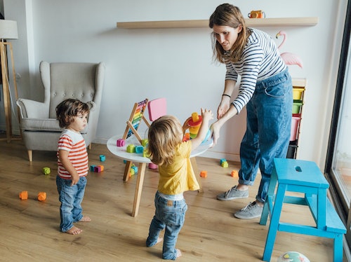 Au Pairs: The Pros and Cons of Hiring One For Your Family